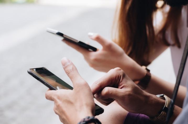 On WGN Radio’s Let’s Get Legal, Attorney Audriana Anderson talks with Host Jon Hansen about the challenges of social media and teen gatherings